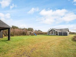 8 Person Holiday Home in Harboore-by Traum