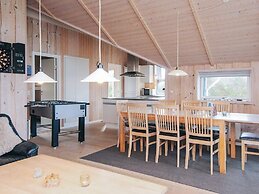 8 Person Holiday Home in Harboore-by Traum