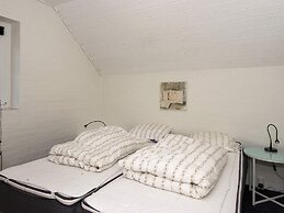 Luxurious Cabin With Pool in Ringkøbing