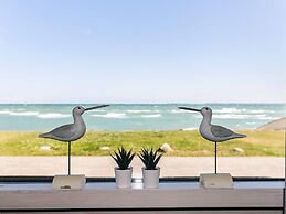 Luring Holiday Home in Poljana With Sea Nearby