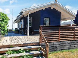 Luring Holiday Home in Poljana With Sea Nearby