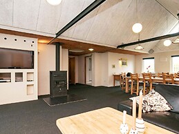 14 Person Holiday Home in Logstor-by Traum