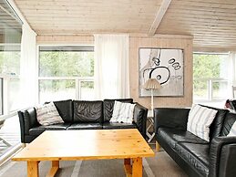 6 Person Holiday Home in Strandby