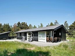 6 Person Holiday Home in Strandby