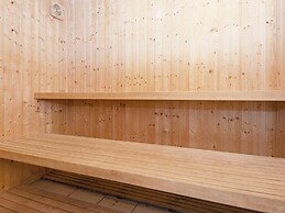 10 Person Holiday Home in Grenaa-by Traum