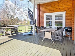 6 Person Holiday Home in Hemmet-by Traum