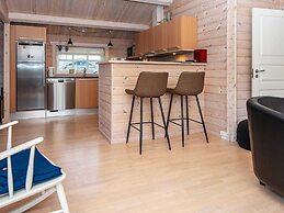 6 Person Holiday Home in Hemmet-by Traum