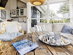 6 Person Holiday Home in Vaeggerlose-by Traum