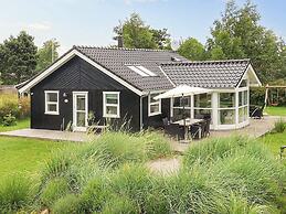 6 Person Holiday Home in Vaeggerlose-by Traum