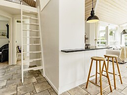 6 Person Holiday Home in Vaeggerlose-by Traum