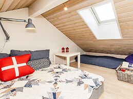 6 Person Holiday Home in Vaeggerlose-by Traum