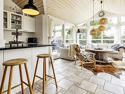 6 Person Holiday Home in Vaeggerlose-by Traum