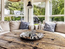 6 Person Holiday Home in Vaeggerlose-by Traum