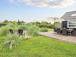 6 Person Holiday Home in Vaeggerlose-by Traum