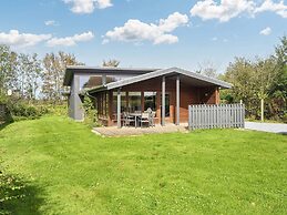 6 Person Holiday Home in Bjert-by Traum