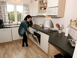 6 Person Holiday Home in Hadsund-by Traum