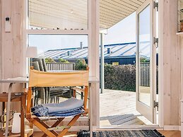 6 Person Holiday Home in Ronde-by Traum