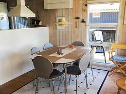 6 Person Holiday Home in Ronde-by Traum