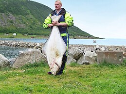 10 Person Holiday Home in Kaldfarnes-by Traum