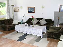 10 Person Holiday Home in Kaldfarnes-by Traum