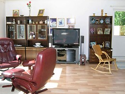 10 Person Holiday Home in Kaldfarnes-by Traum