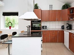 8 Person Holiday Home in Ebeltoft-by Traum