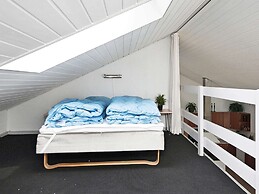 8 Person Holiday Home in Ebeltoft-by Traum