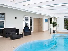 8 Person Holiday Home in Ebeltoft-by Traum
