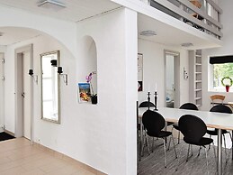 8 Person Holiday Home in Ebeltoft-by Traum