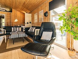 8 Person Holiday Home in Albaek-by Traum