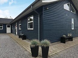 14 Person Holiday Home in Hojslev
