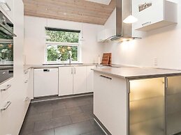 14 Person Holiday Home in Hojslev