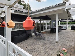 7 Person Holiday Home in Rodby-by Traum