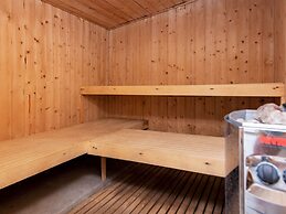 8 Person Holiday Home in Ebeltoft-by Traum