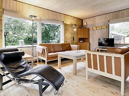 6 Person Holiday Home in Vaeggerlose-by Traum