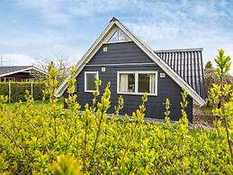 6 Person Holiday Home in Hejls