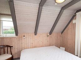 6 Person Holiday Home in Hejls