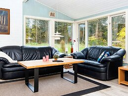 4 Person Holiday Home in Ans By-by Traum