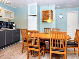 4 Person Holiday Home in Ans By-by Traum