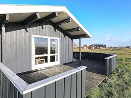 Seaside Fun & Relaxation-by Traum