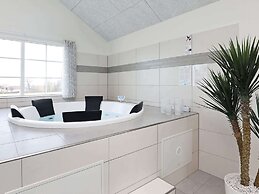 5 Star Holiday Home in Frorup