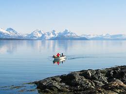 4 Person Holiday Home in Skatvik-by Traum