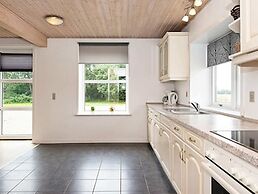 12 Person Holiday Home in Bredebro-by Traum