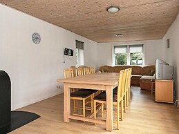 12 Person Holiday Home in Bredebro