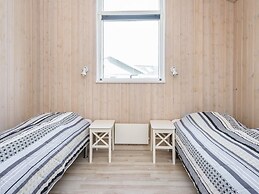 10 Person Holiday Home in Harboore-by Traum