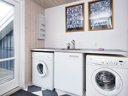 10 Person Holiday Home in Harboore-by Traum