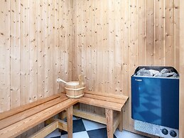 10 Person Holiday Home in Harboore-by Traum