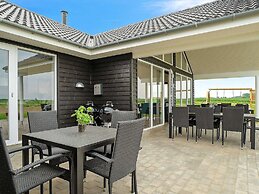 5 Star Holiday Home in Bogense