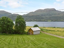 7 Person Holiday Home in Averoy