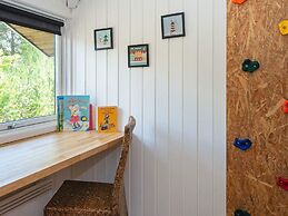 Fascinating Holiday Home in Norre Nebel near Sea